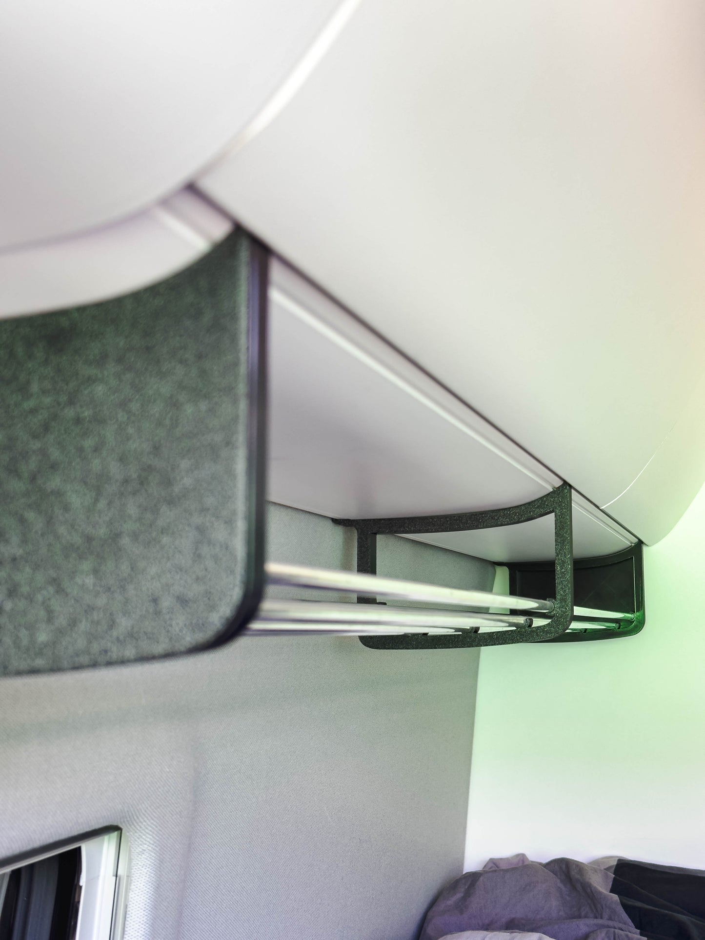 Shelf for Grand California 680