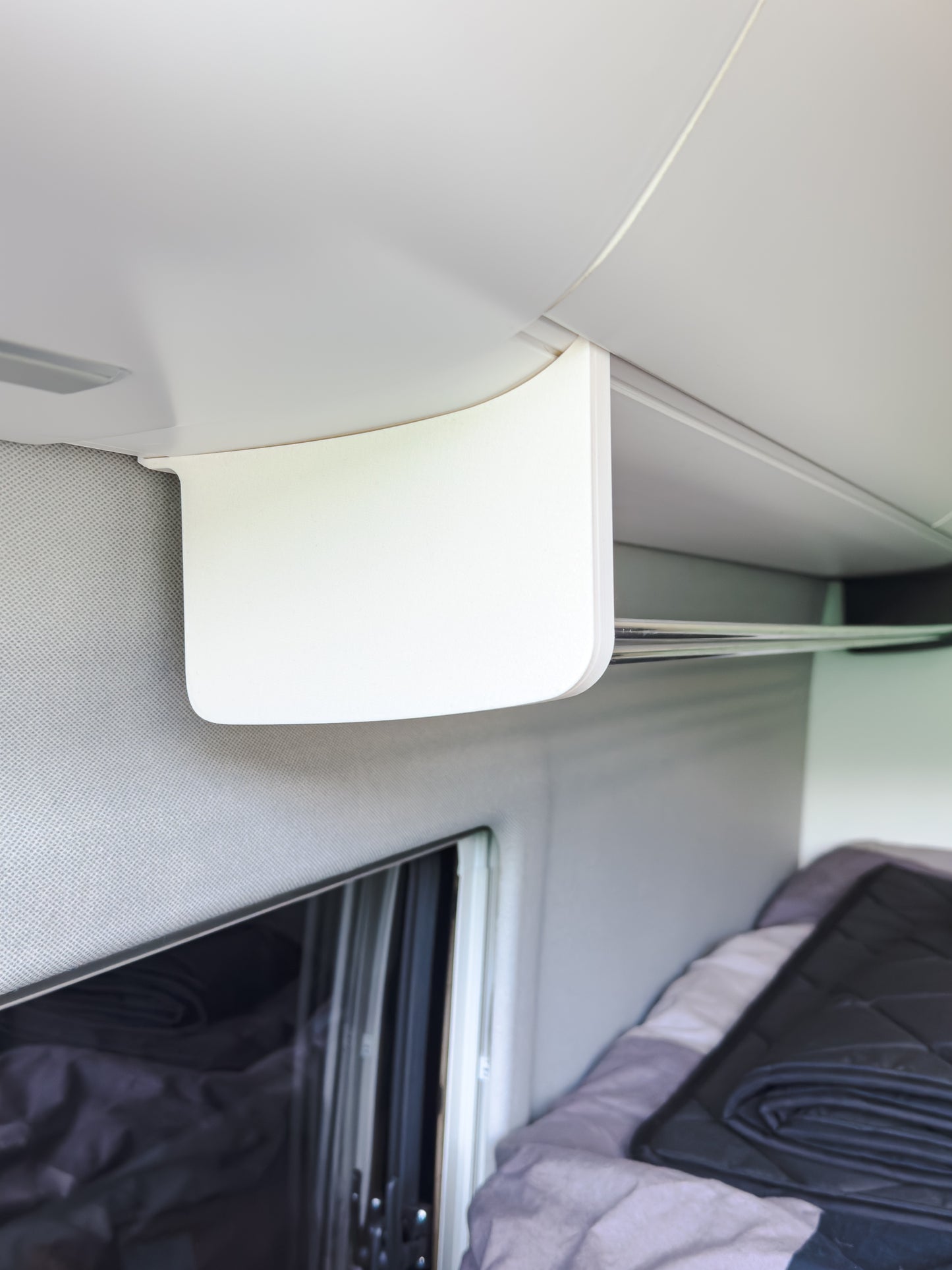 Shelf for Grand California 680