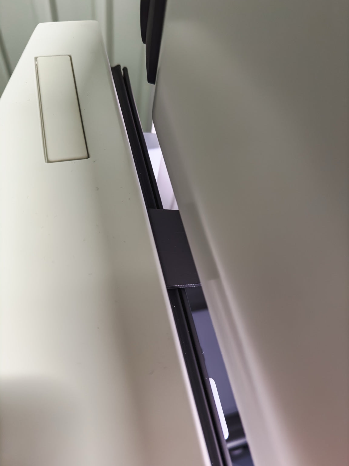 Fixing refrigerator